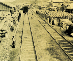 구포역 앞 철도지선과 정미공장 (1940년)