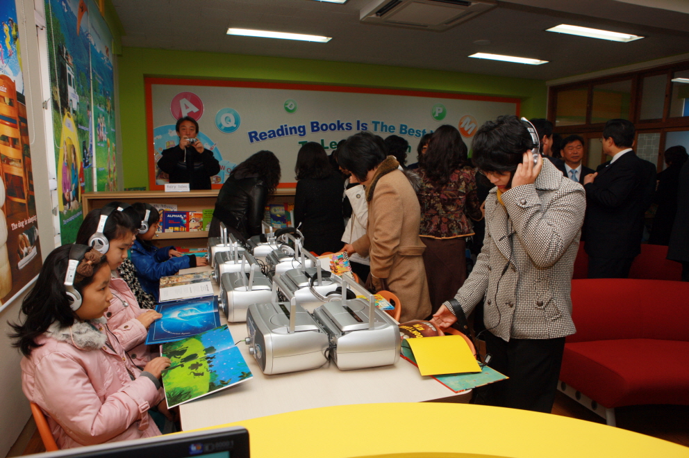 명덕초등학교 영어체험교실 개관식(3)