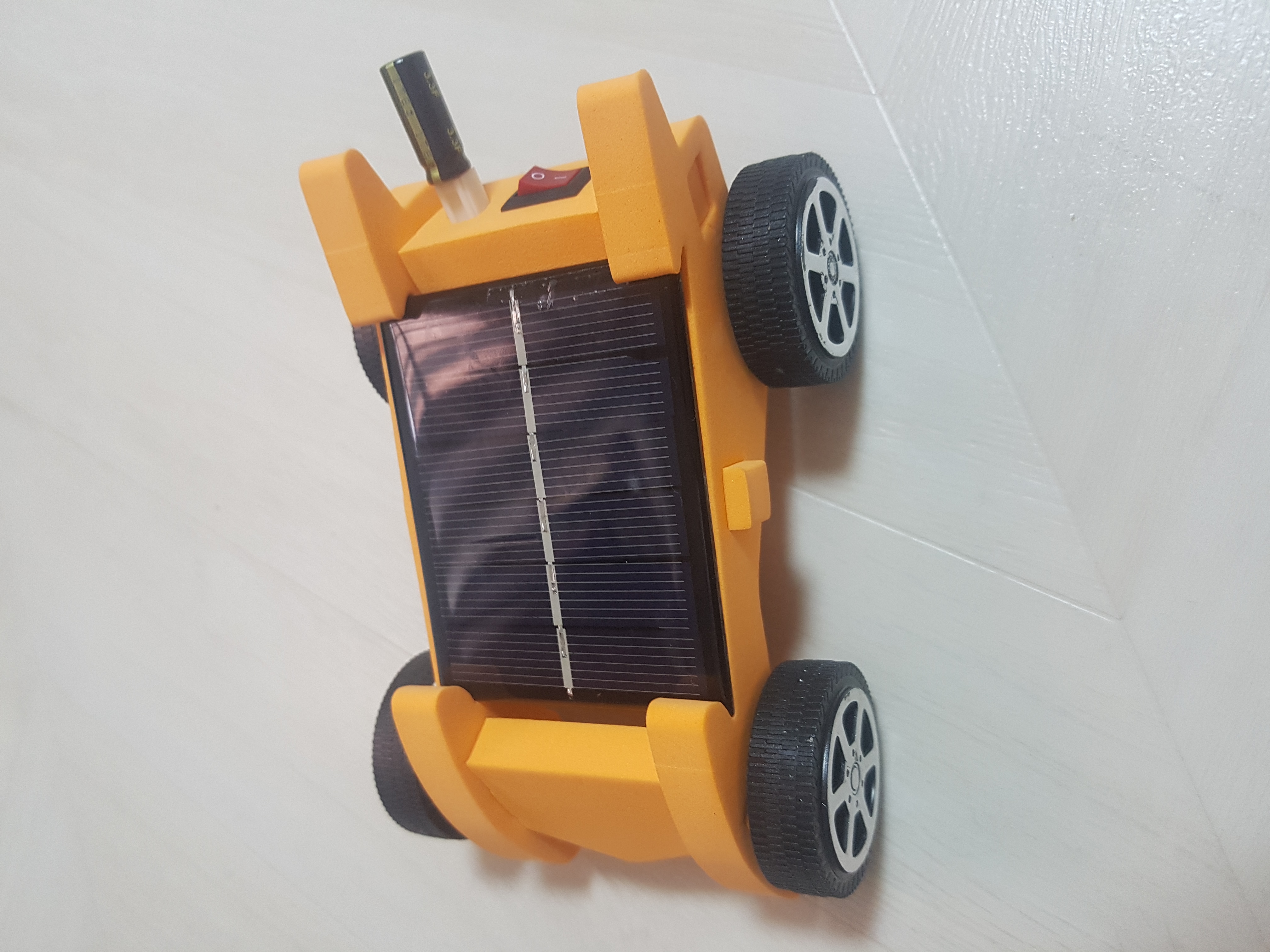 태양열 자동차완성!