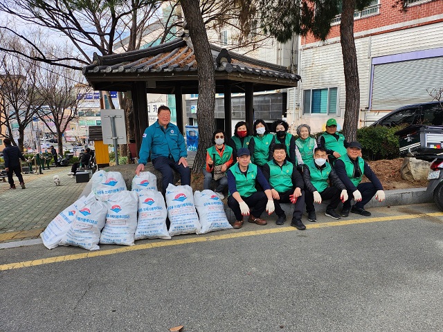 구포3동 새마을 단체, ‘3월 봄맞이 도시환경정비’ 실시