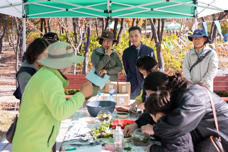오태원 북구청장, ‘시끌벅적 가을숲 놀이’행사 성황
